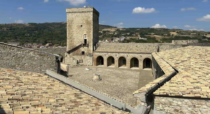 Castello Deliceto 01