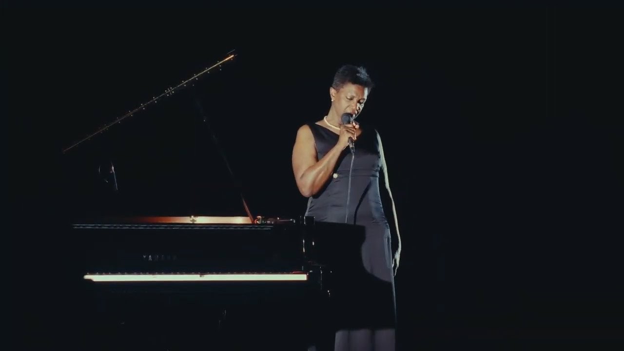 Claron McFadden in «Nina» - Compagnia Fanny e Alexander - 1