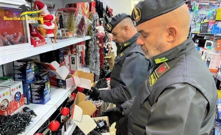 finanza contraffazione sequestro