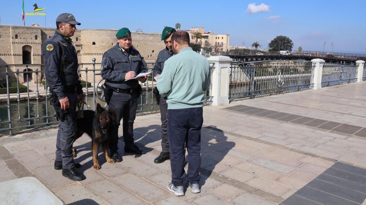 antidroga taranto finanza