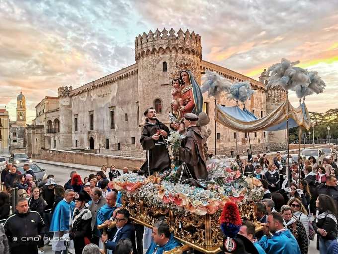 festa della fontana torremaggiore