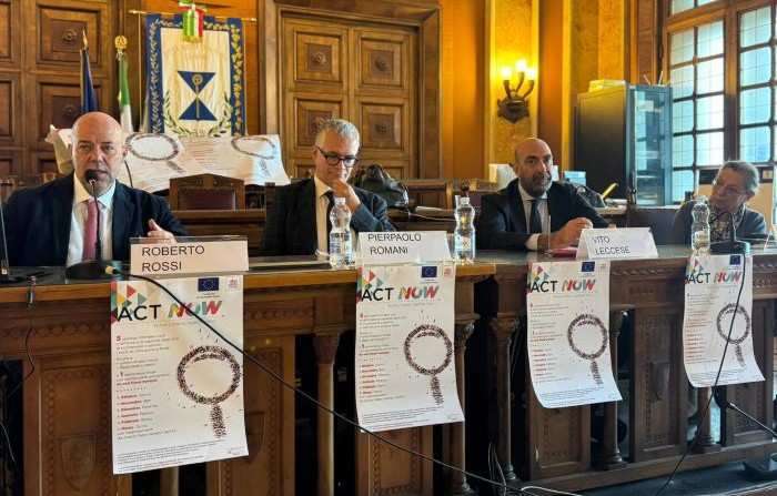 Avviso pubblico foto2
