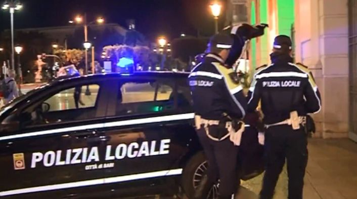 Modugno, sospesa per 7 giorni la licenza di un locale: allarme sicurezza nei luoghi della movida