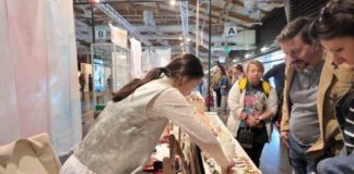 La città cinese di Jingdezhen porta le sue ceramiche alla Mida di Firenze