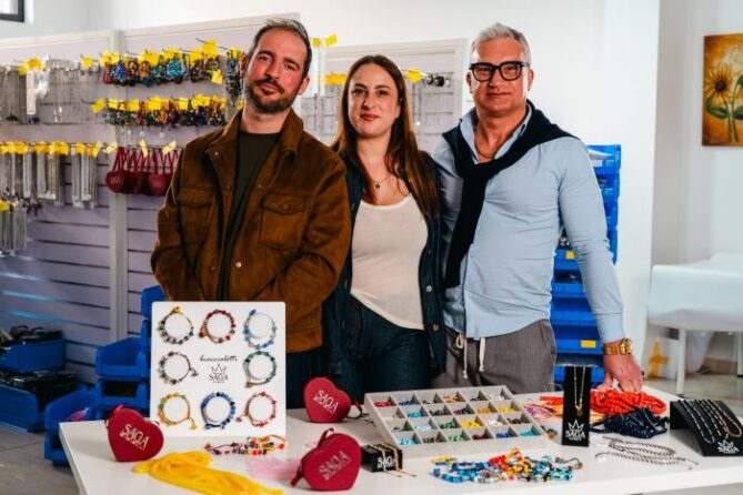 Amazon Made in Italy Days_Francesco Sportelli (Saga Gioielli), Giada Parisi e Filippo Caccamo