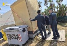Sequestrato ad Alliste un chiosco bar abusivo su un’area demaniale