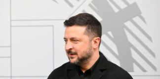 Zelensky “Sentito Trump per auguri, abbiamo discusso di pace”. Anche Putin chiama il tycoon