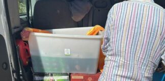 Abusivismo fuori dal San Nicola durante i concerti di Vasco Rossi: sequestrate 811 bottigliette e 164 gadget