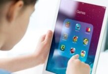 Puglia, più tutele per i minori online e sui social