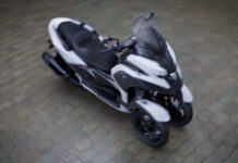 Yamaha Tricity 300, debutta l’airbag integrato