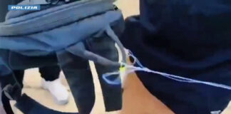 Droga nascosta nel comignolo e recuperabile con lenza a Ostia, arrestato pusher