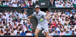 Sinner piega Brooksby in 3 set e vola agli ottavi a Wimbledon