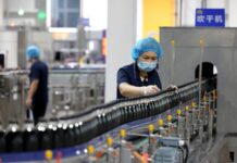 Cina, Pil in crescita del 4,7% nel primo semestre 2026