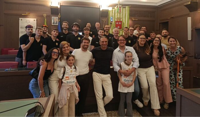 FOTO DI GRUPPO seagulls monopoli