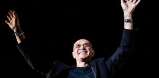 Francesco Bovì presenta “Modugno a modo mio”: il tenore pugliese omaggia Mr Volare