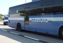 Immigrazione clandestina, espulsi 23 egiziani con charter da Malpensa