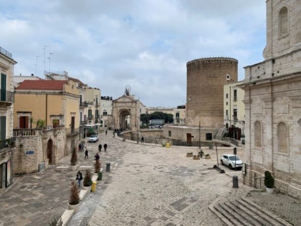 piazza cavour bitonto