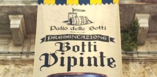 Gioia del Colle, si presentano le botti dipinte per i due giorni del Palio