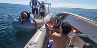 San Pietro in Bevagna, 5 bagnanti in difficoltà con i Sup: salvati dalla Guardia Costiera