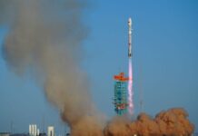 La Cina lancia Zhuque-3 e realizza il primo recupero a terra di un razzo
