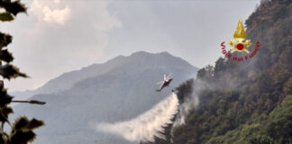 Incendi in Piemonte, vigili del fuoco impegnati sui fronti ancora attivi