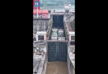 Cina, navi da carico utilizzano “ascensore d’acqua” a Chongqing