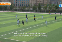 Xinjiang, giovani calciatori cinesi e statunitensi si incontrano grazie a sport