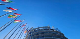 “Scudo europeo per la democrazia”, il Parlamento Ue approva le proposte