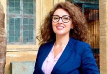 Bari, la viceministra Bellucci visita lo spazio giovani “DesTEENazione”