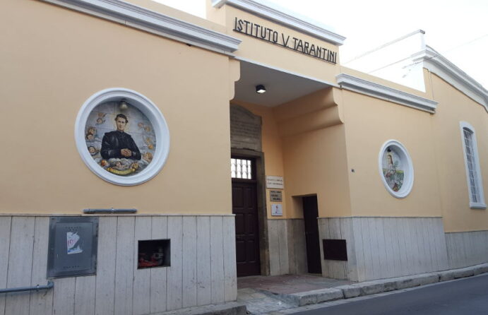 Ingresso biblioteca Novoli