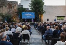 Lectorinfabula: a Conversano un sabato tra intelligenza artificiale, geopolitica e memoria storica