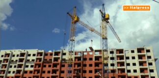 Costruzioni, luglio in calo ma l’anno resta positivo
