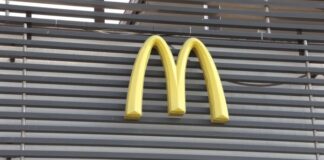 “Oltre le Frontiere”, giovani rifugiati al lavoro nei ristoranti McDonald’s