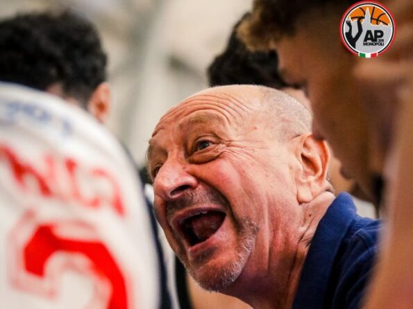 Coach Coco Romano ph. Gaetano Carbonara COMSTAMPA