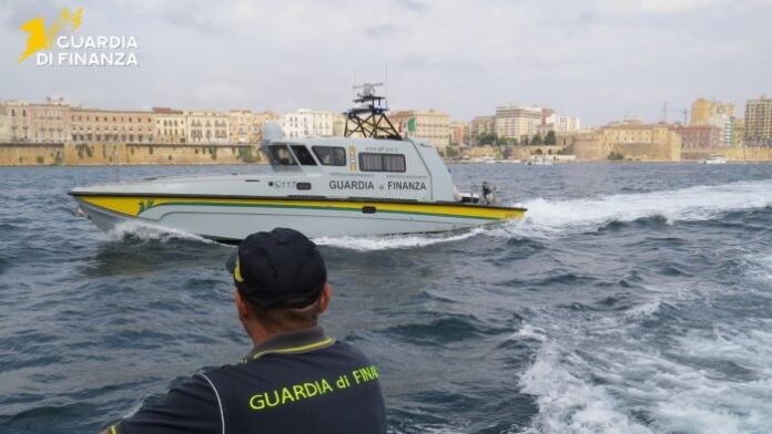ran finanza taranto COMSTAMPA