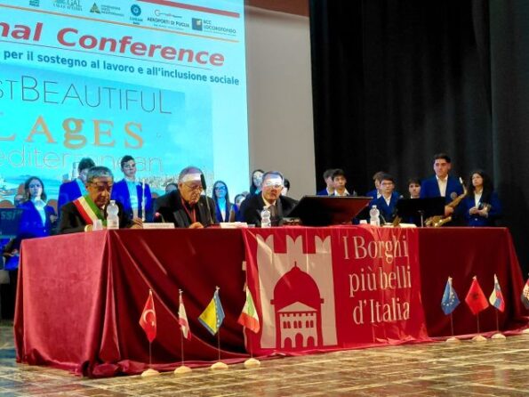 tavolo istituzioni COMSTAMPA