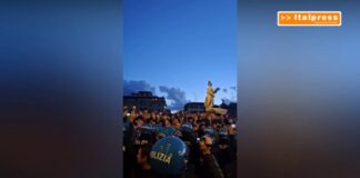 Cortei, tensioni tra forze di polizia e manifestanti a Firenze